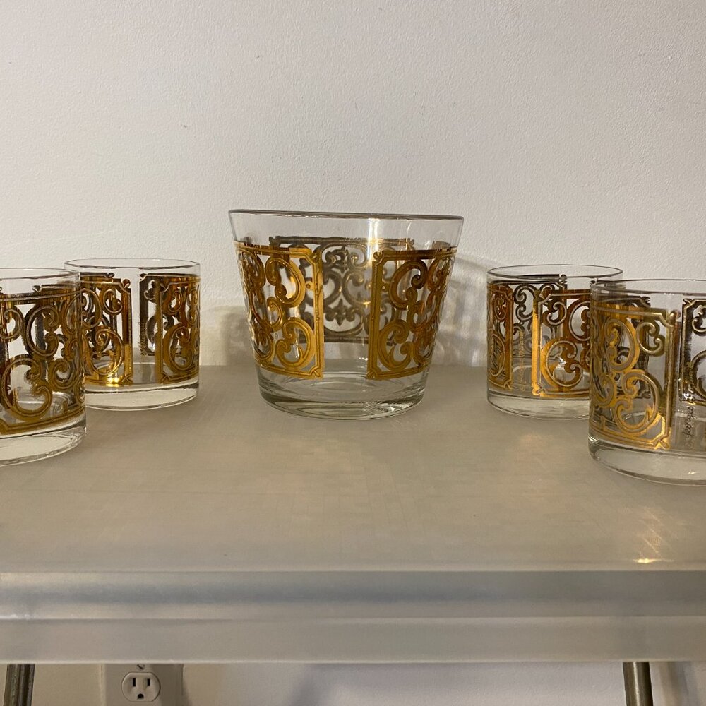 Georges Briard Luxury Barware Clear Glasses with Gold-Colored Design – Set of 4 - Picture 6 of 8